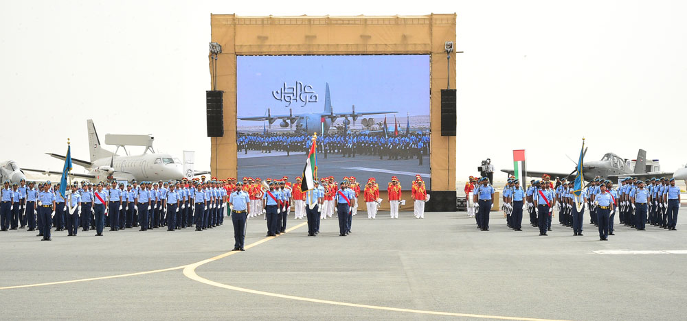 القوات المسلحة تحتفل بمرور خمسين عاما على تأسيس القوات الجوية والدفاع الجوي